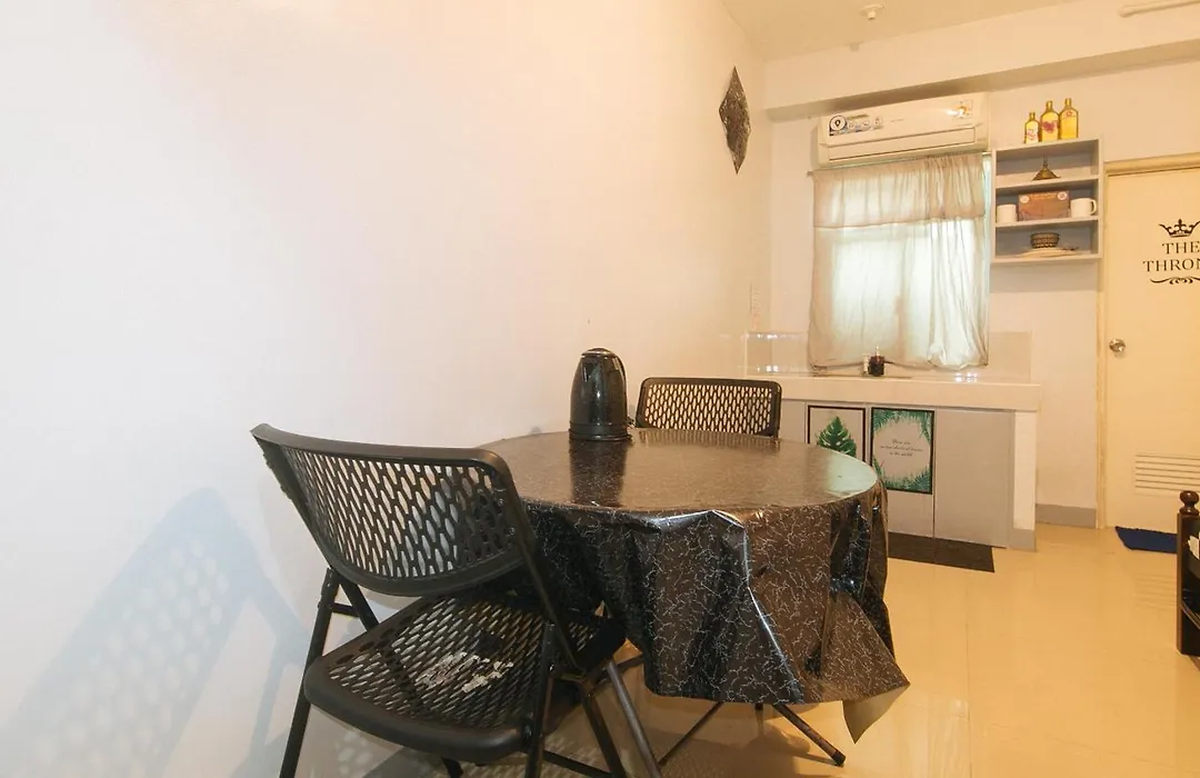Budget Backpackers Transient House Near Naia By Reddoorz-1